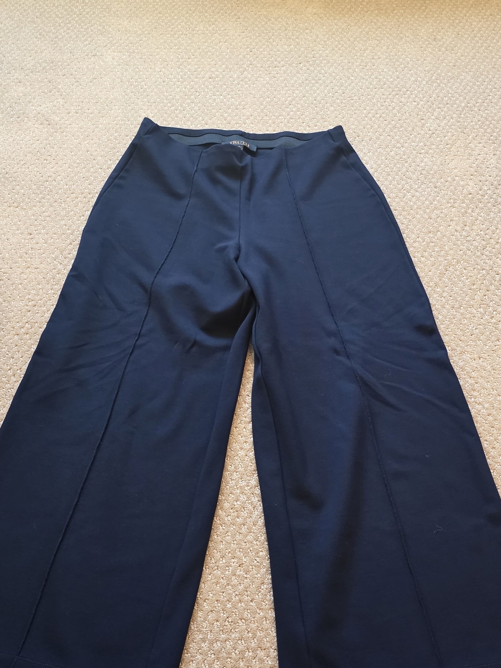 Wide Leg Pull-On Pants in Navy
